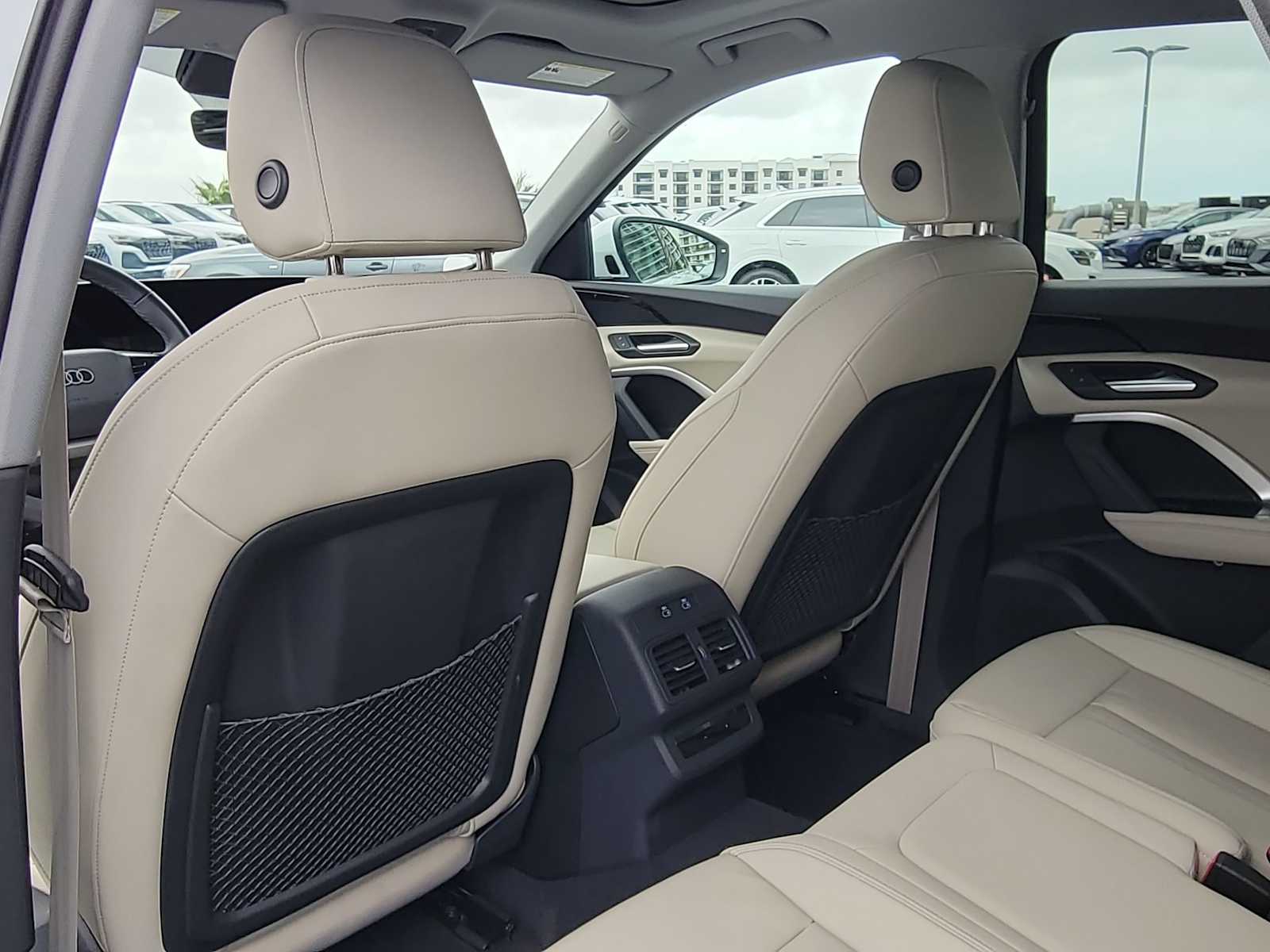 Thumbnail: 2025 Audi Q5 - 17