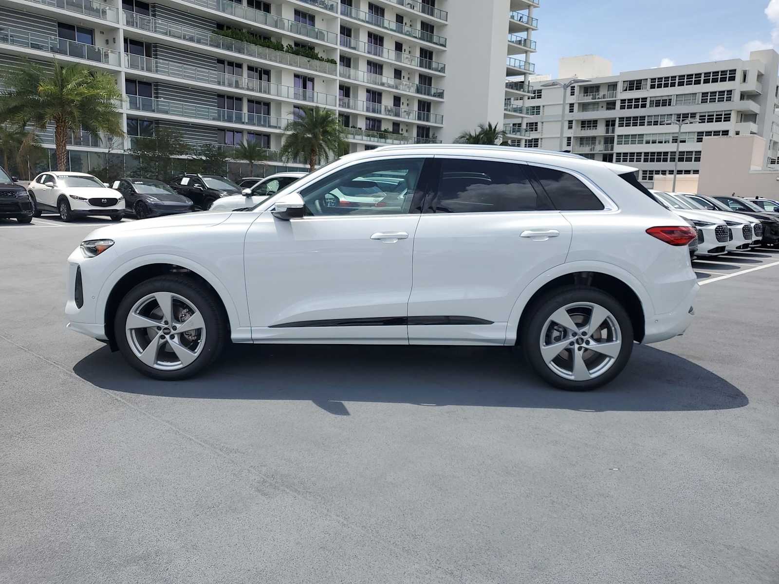 2025 Audi Q5 Premium Plus 3