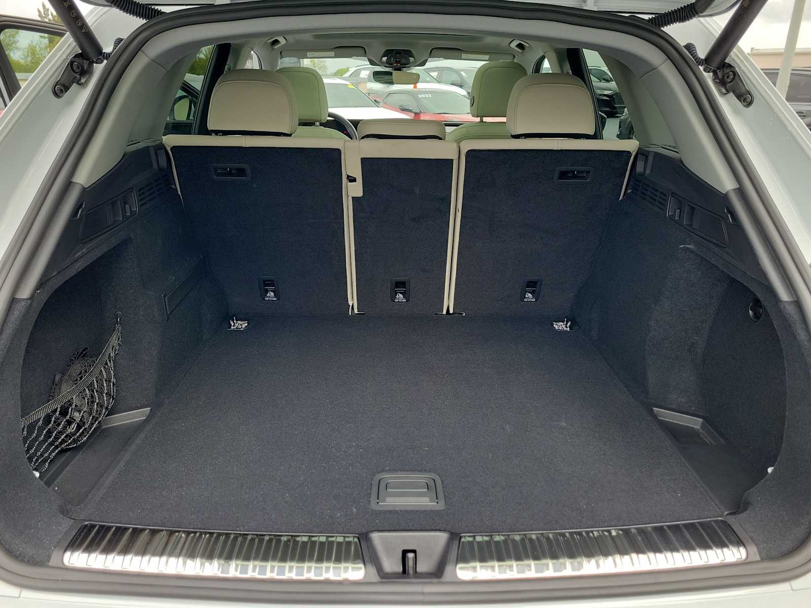 Thumbnail: 2025 Audi Q5 - 26