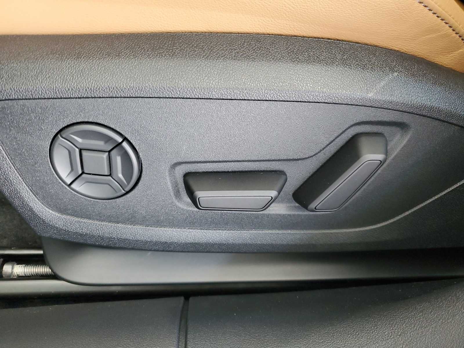 Thumbnail: 2025 Audi A5 - 13