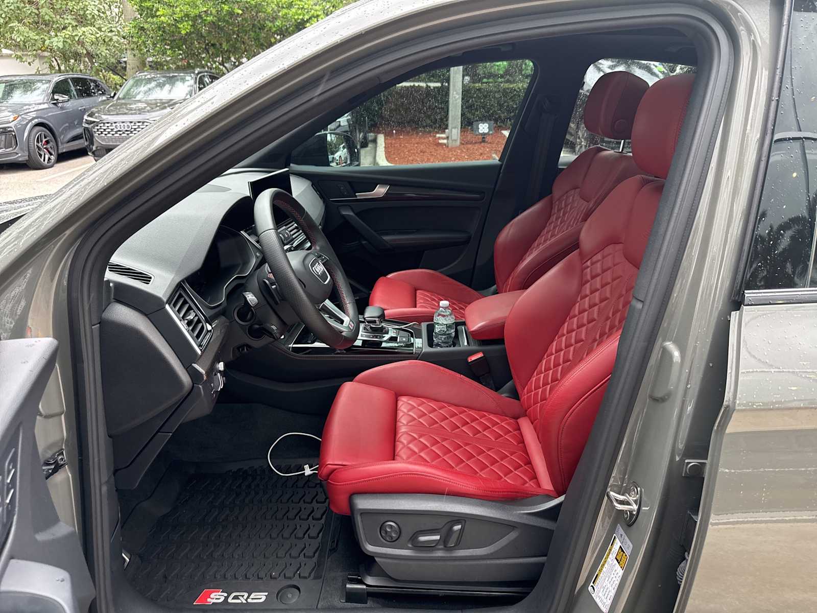 Thumbnail: 2023 Audi SQ5 - 3