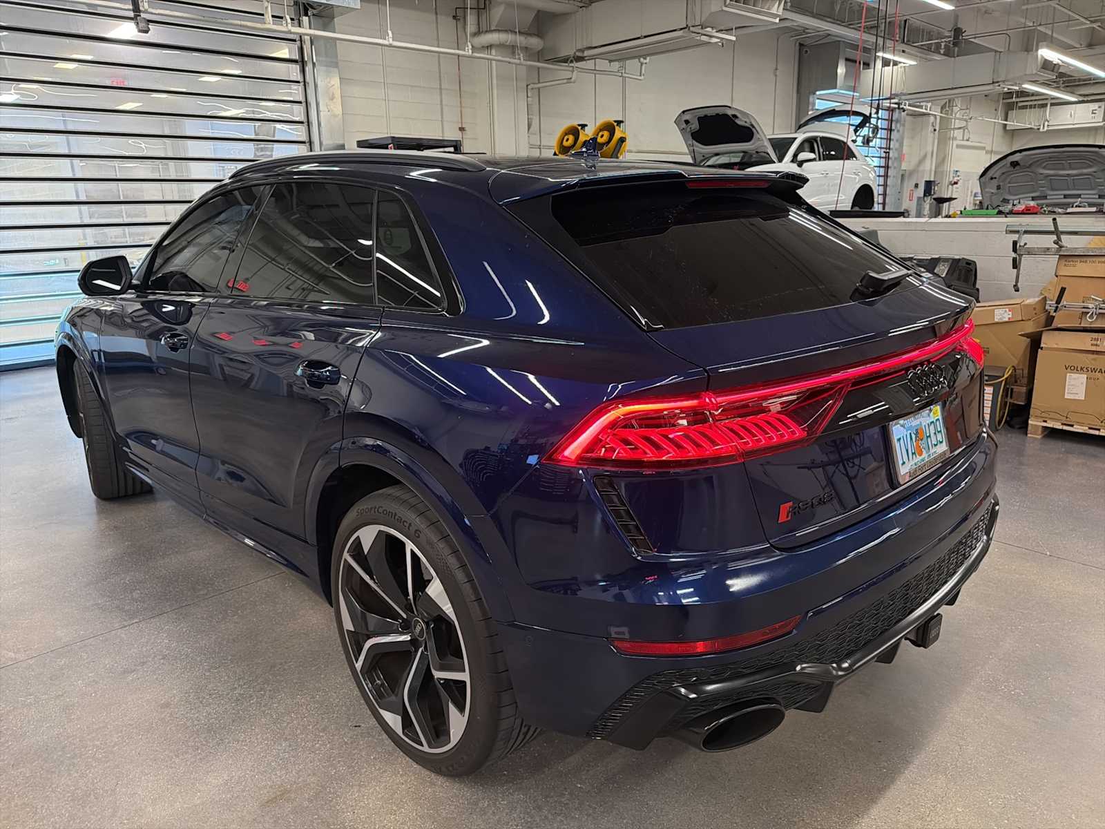 Thumbnail: 2022 Audi RS Q8 - 3