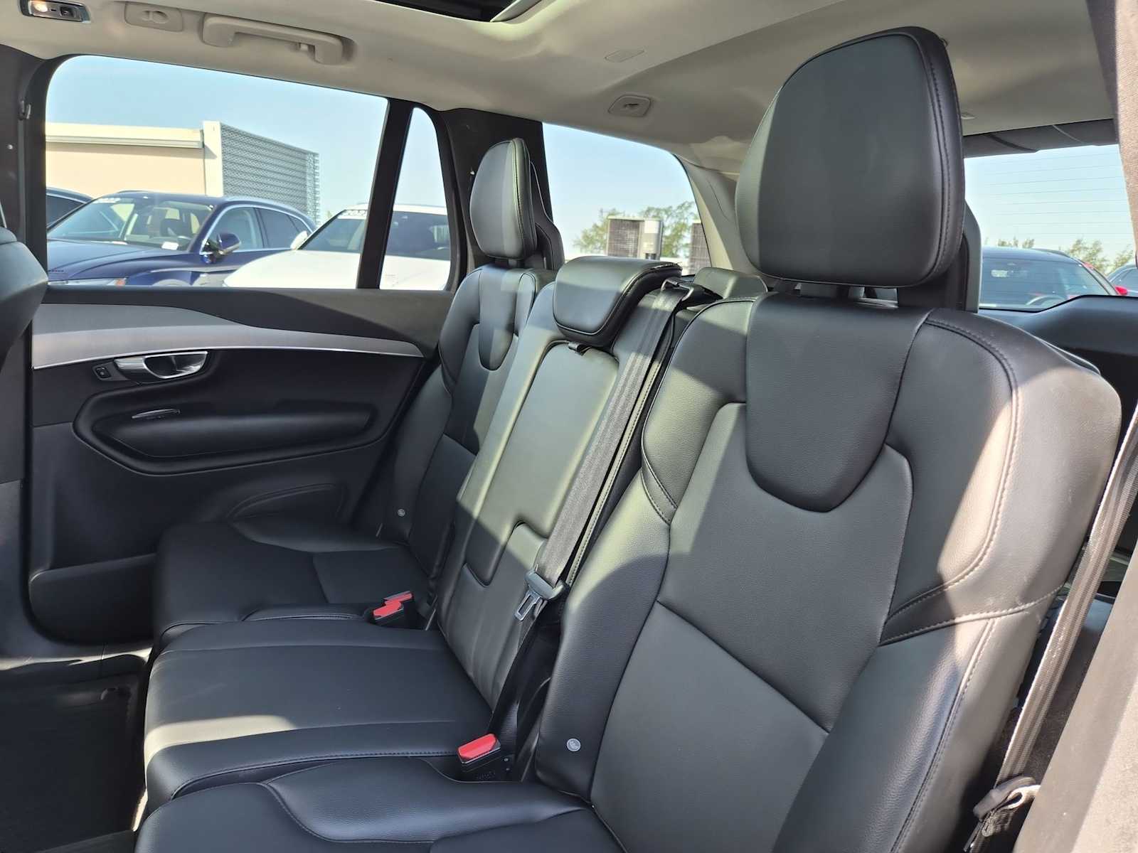 Thumbnail: 2021 Volvo XC90 - 19