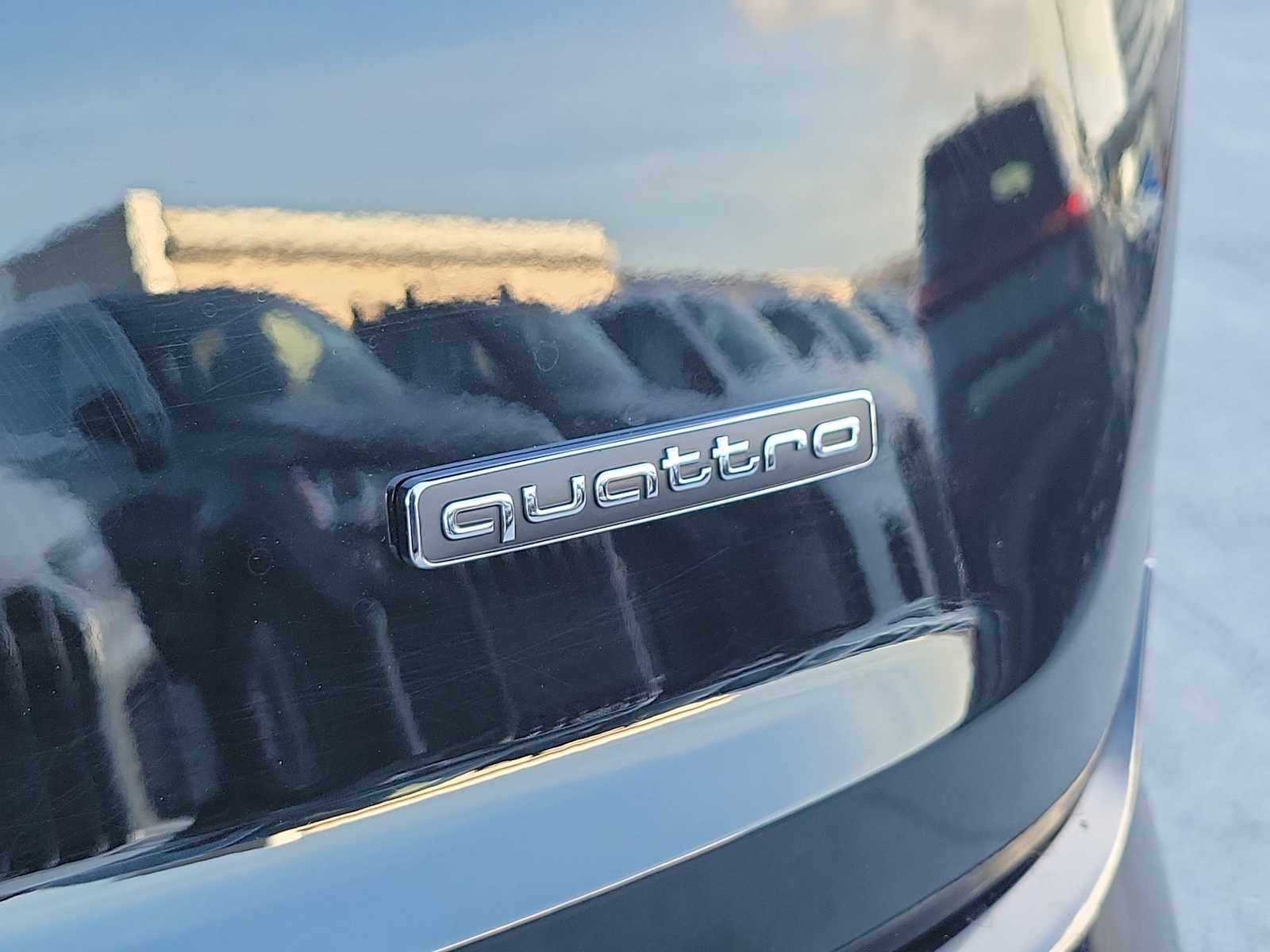 Thumbnail: 2026 Audi Q7 - 11