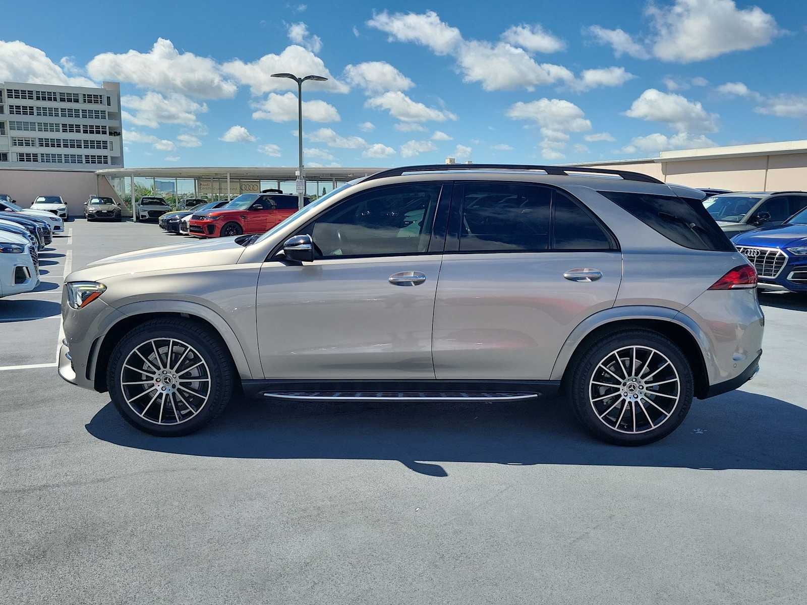 Thumbnail: 2022 Mercedes-Benz GLE - 2