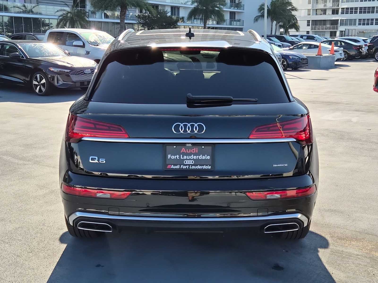 Thumbnail: 2023 Audi Q5 - 5