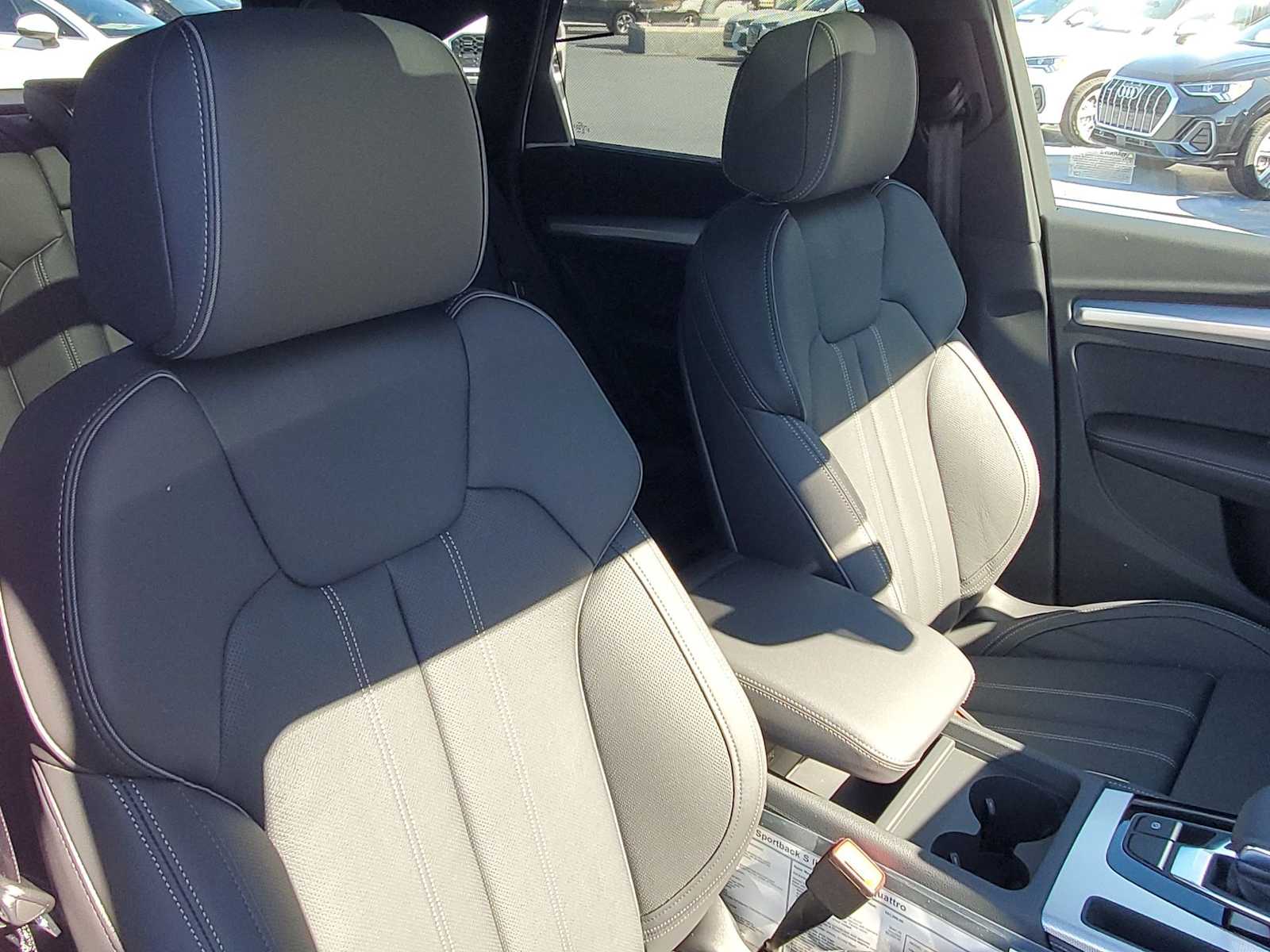 Thumbnail: 2024 Audi Q5 - 21