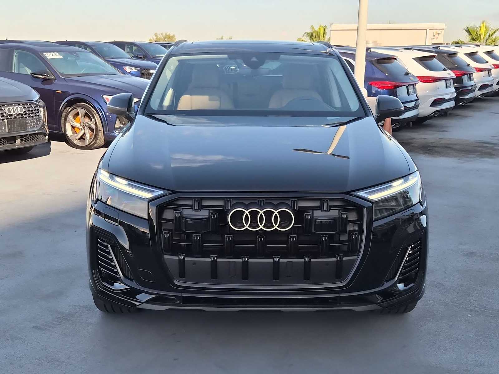 Thumbnail: 2026 Audi Q7 - 9