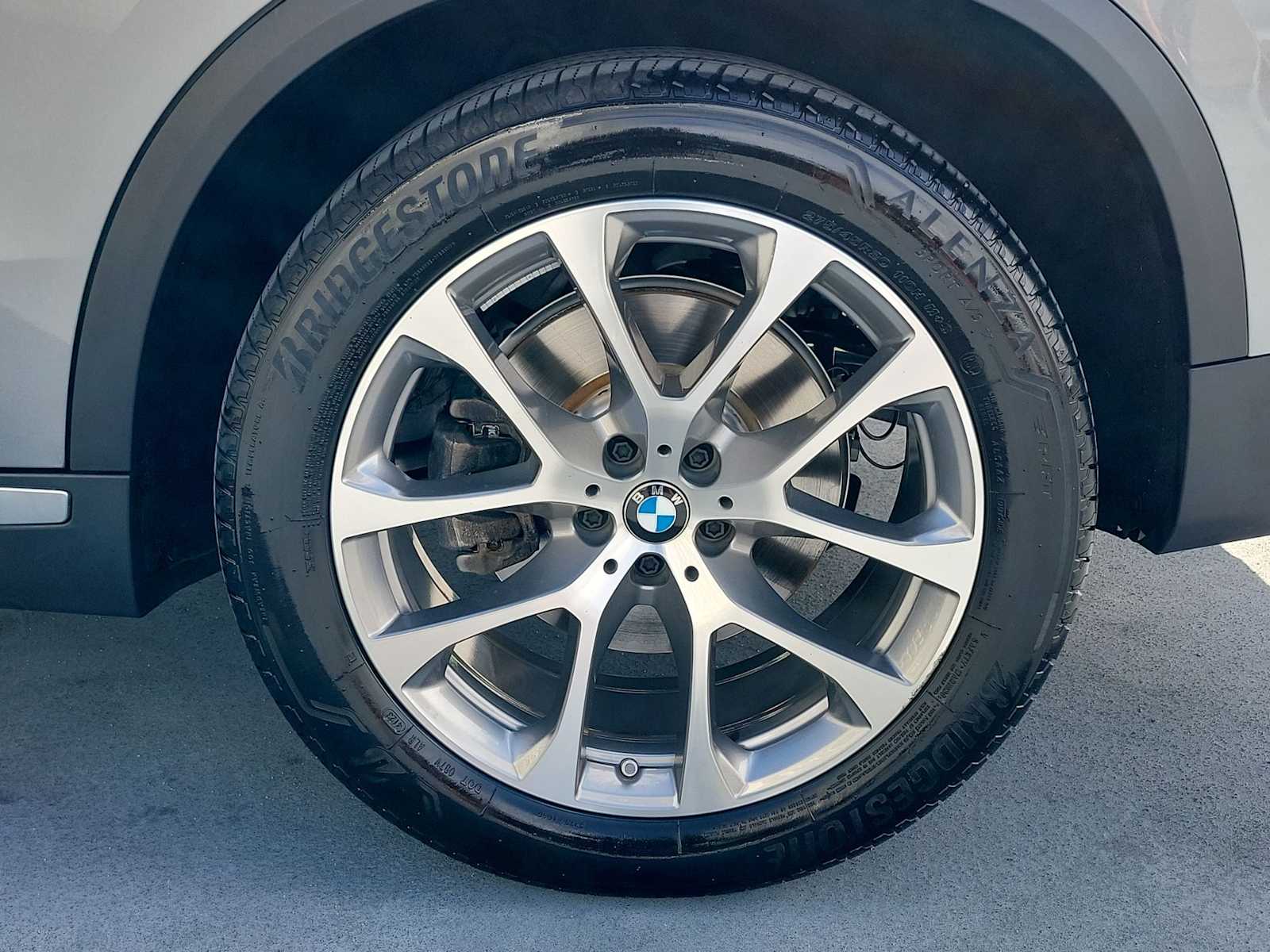 Thumbnail: 2024 BMW X5 - 12
