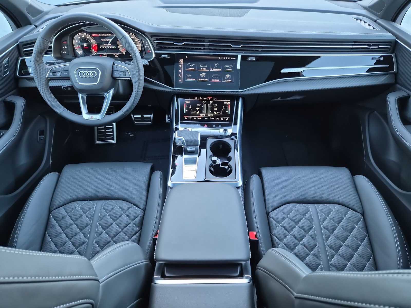 Thumbnail: 2026 Audi SQ7 - 14