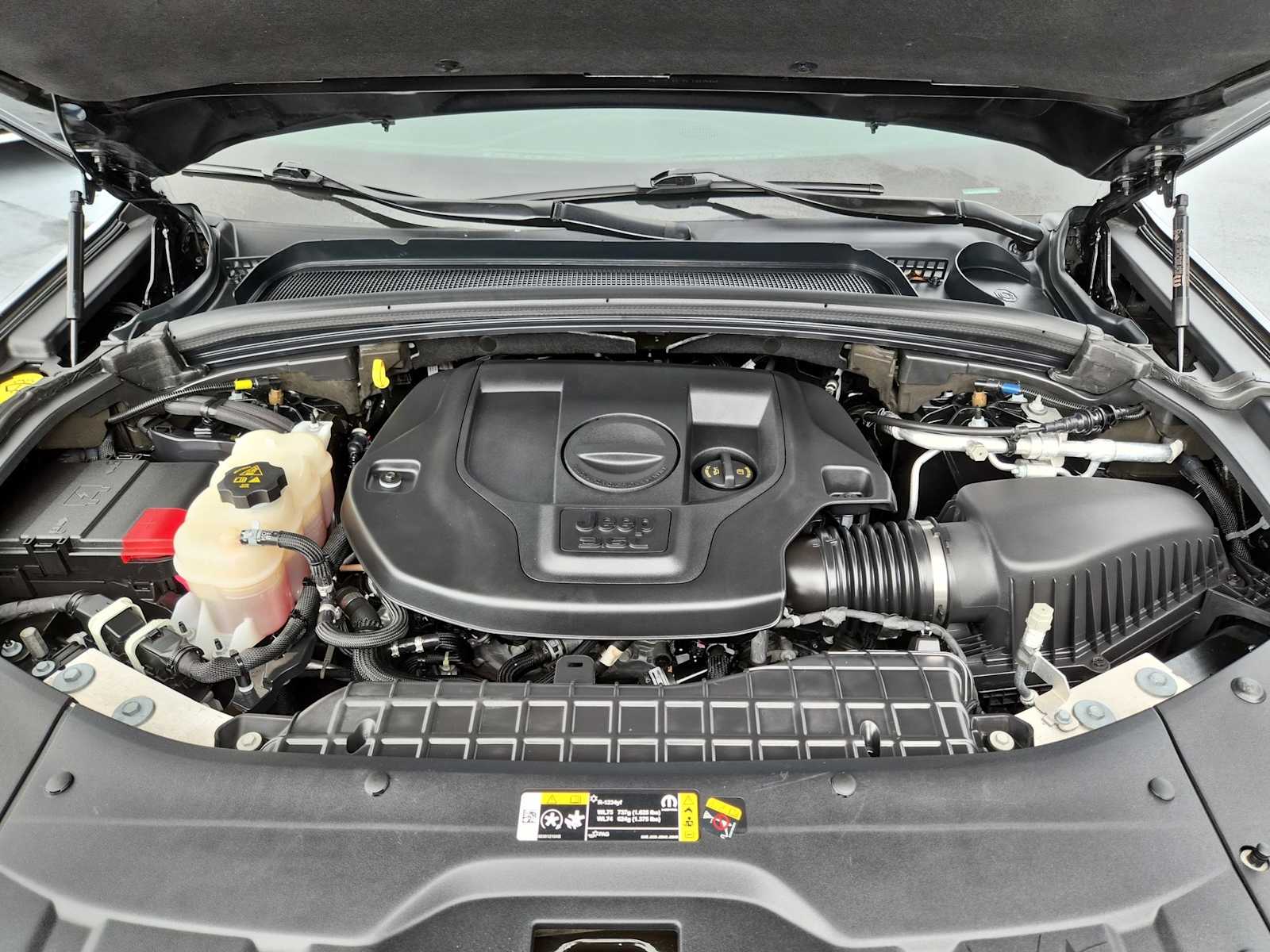 Thumbnail: 2022 Jeep Grand Cherokee - 13