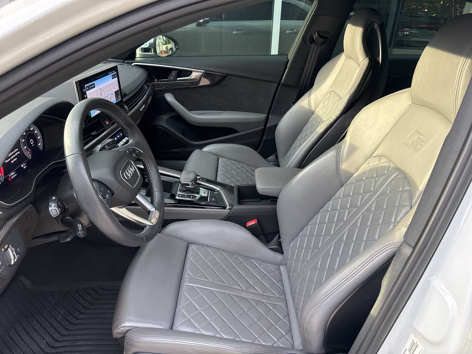 Thumbnail: 2021 Audi S4 - 5