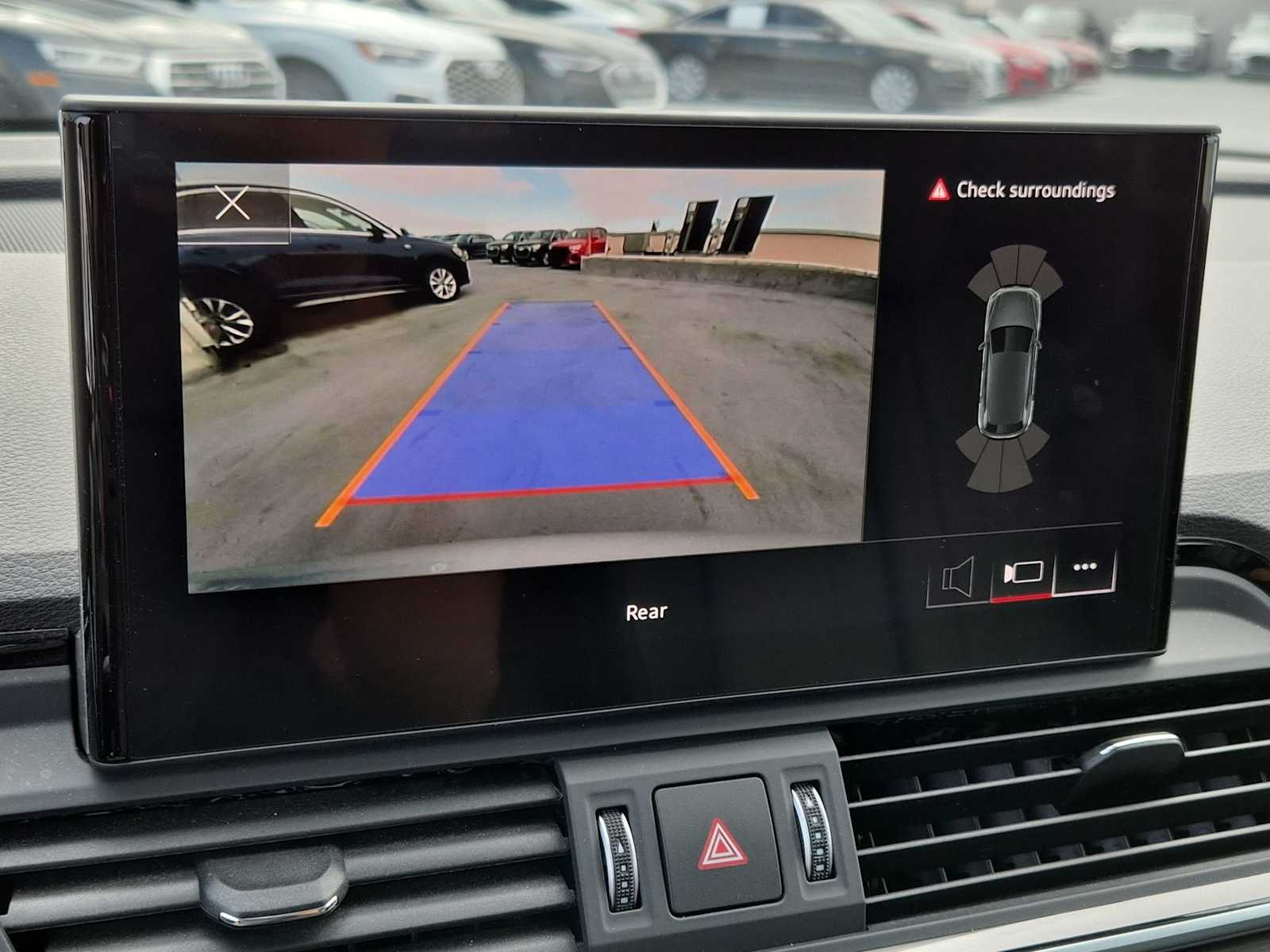 Thumbnail: 2023 Audi Q5 - 23