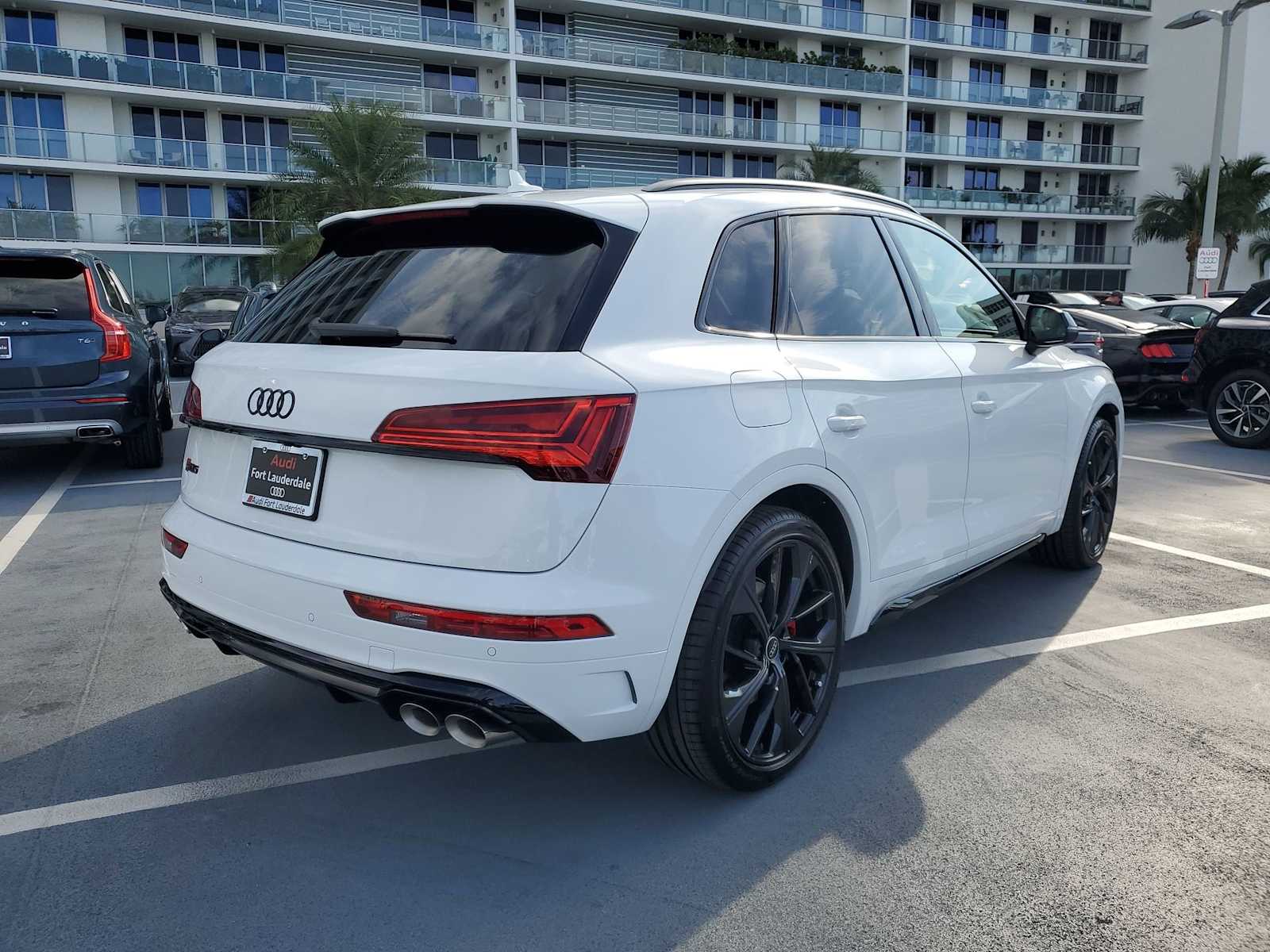 2025 Audi SQ5 Premium Plus 6