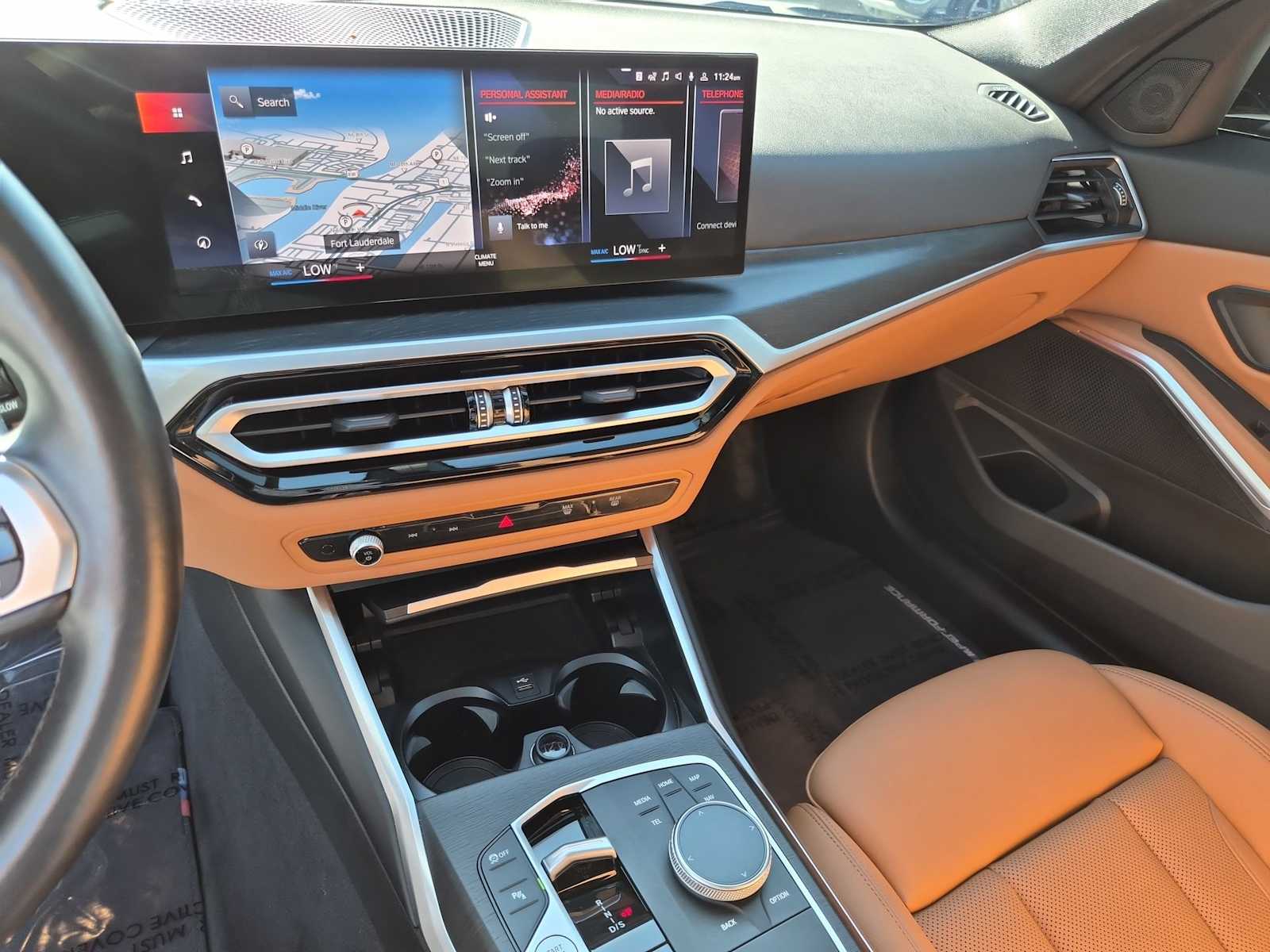 Thumbnail: 2023 BMW 3 Series - 23