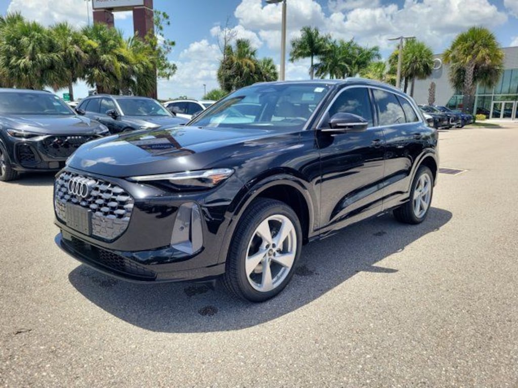 New 2026 Audi Q5 2.0T Premium Plus SUV