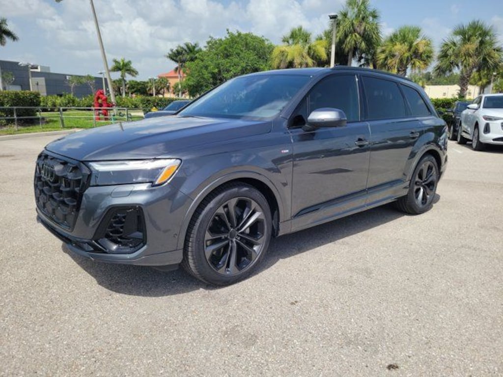 New 2026 Audi Q7 S line 55 Premium SUV