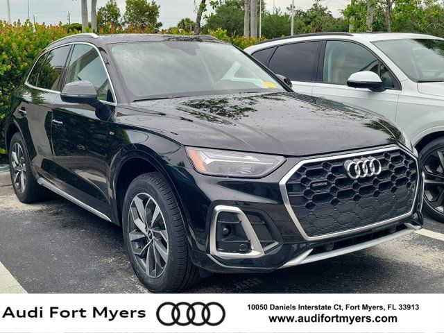 2023 Audi Q5 45 Premium's photo