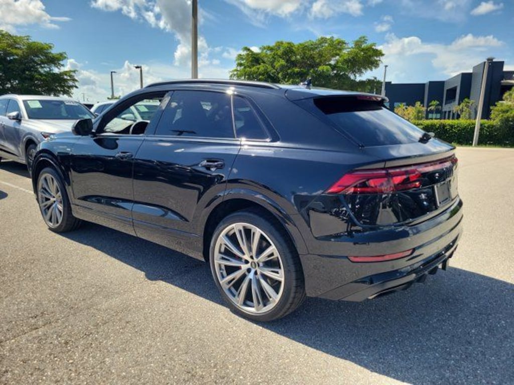 New 2027 Audi Q8 Prestige SUV