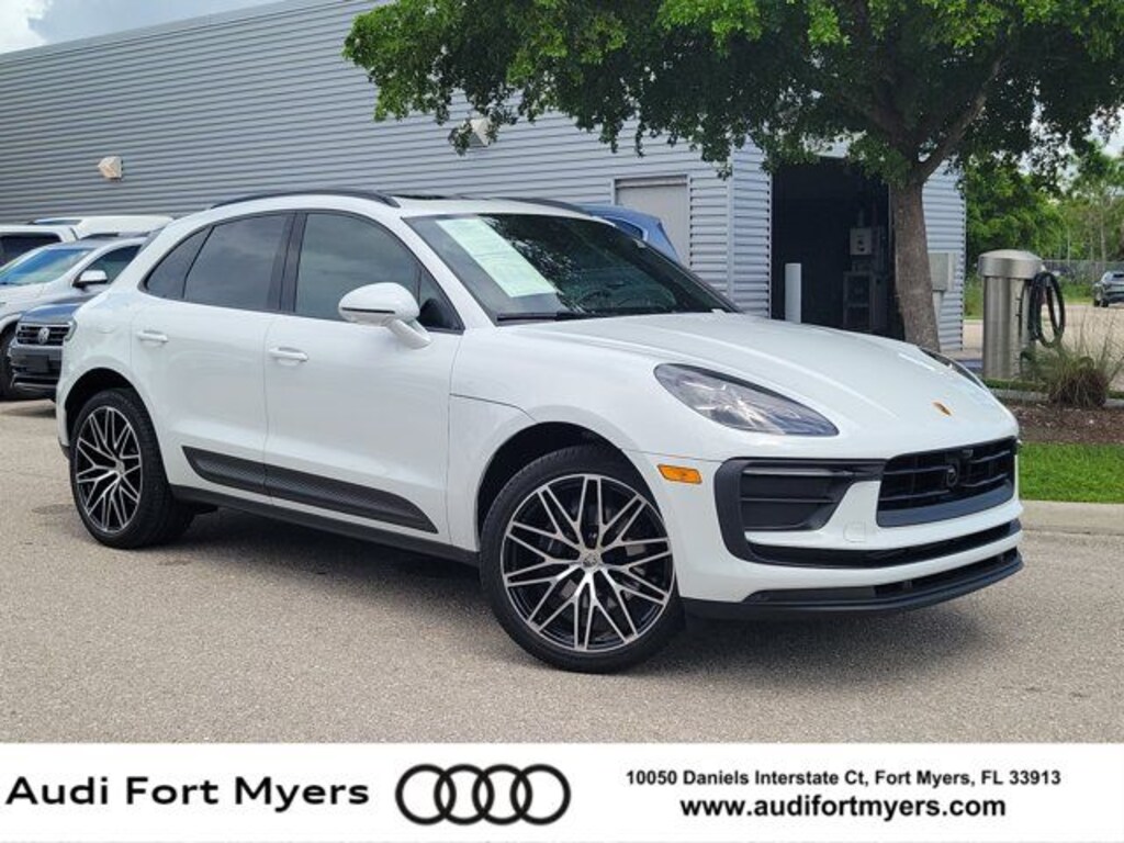 Used 2024 Porsche Macan Base SUV