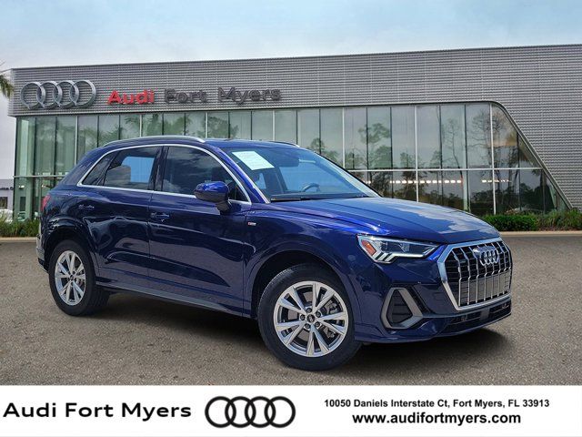 2025 Audi Q3 45 TFSI S Line Premium Plus quattro's photo