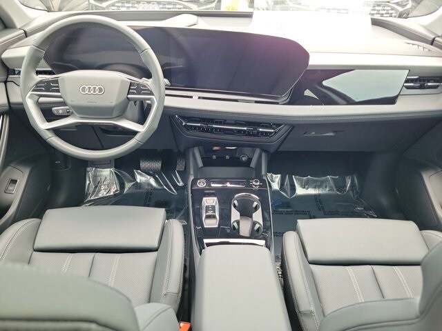 2025 Audi Q6 E-tron Premium Plus photo 2