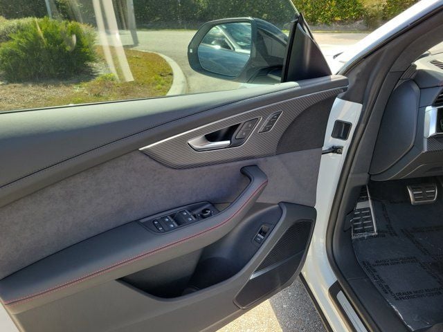 2026 Audi SQ8 Prestige - Photo 11