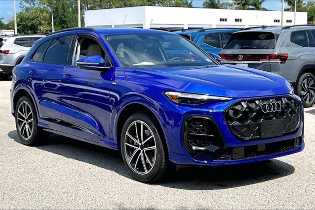 New 2026 Audi Q5 2.0T Premium SUV