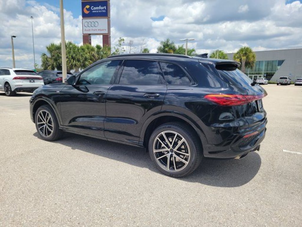 New 2026 Audi Q5 2.0T Premium SUV