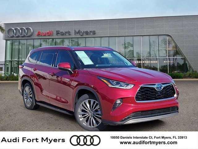 2021 Toyota Highlander Platinum's photo