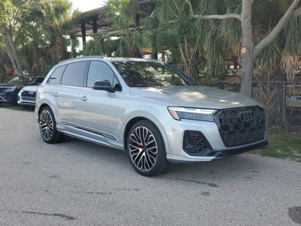 New 2026 Audi SQ7 Prestige SUV