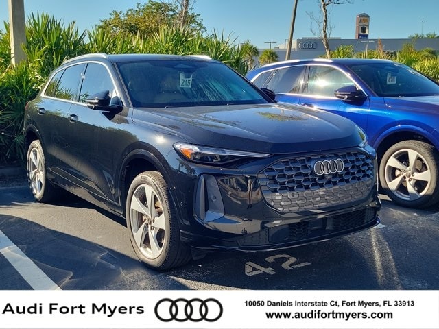 2025 Audi Q5 45 Premium Plus's photo