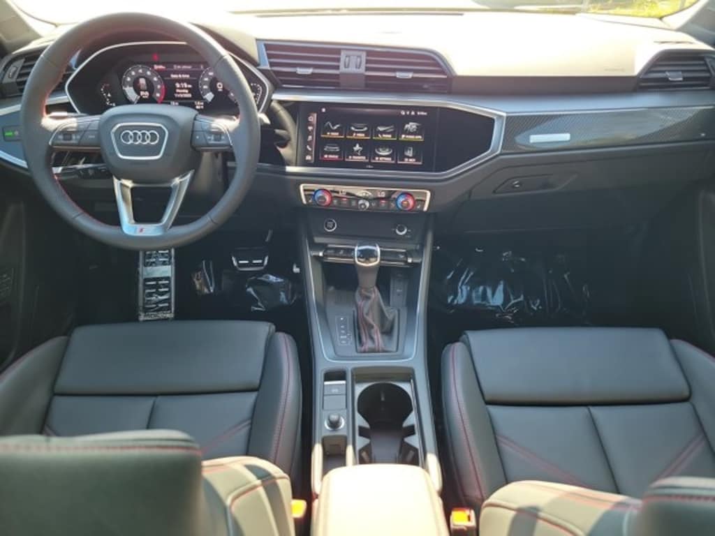 New 2025 Audi Q3 Premium Plus SUV