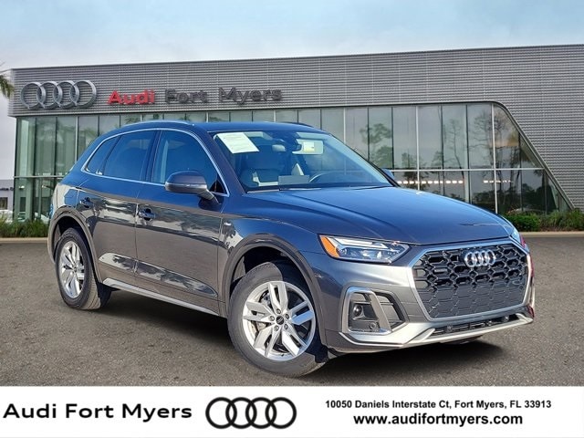 2023 Audi Q5 Premium's photo