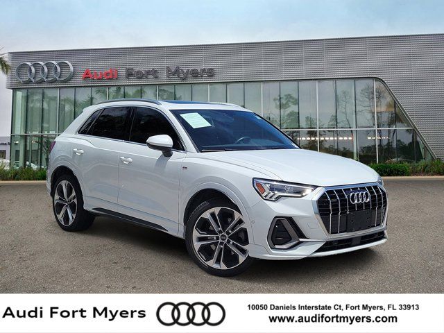 2020 Audi Q3 45 TFSI S Line Prestige quattro's photo