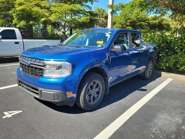 2024 Ford Maverick XLT photo 2