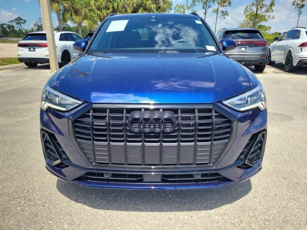 Certified 2025 Audi Q3 Premium SUV