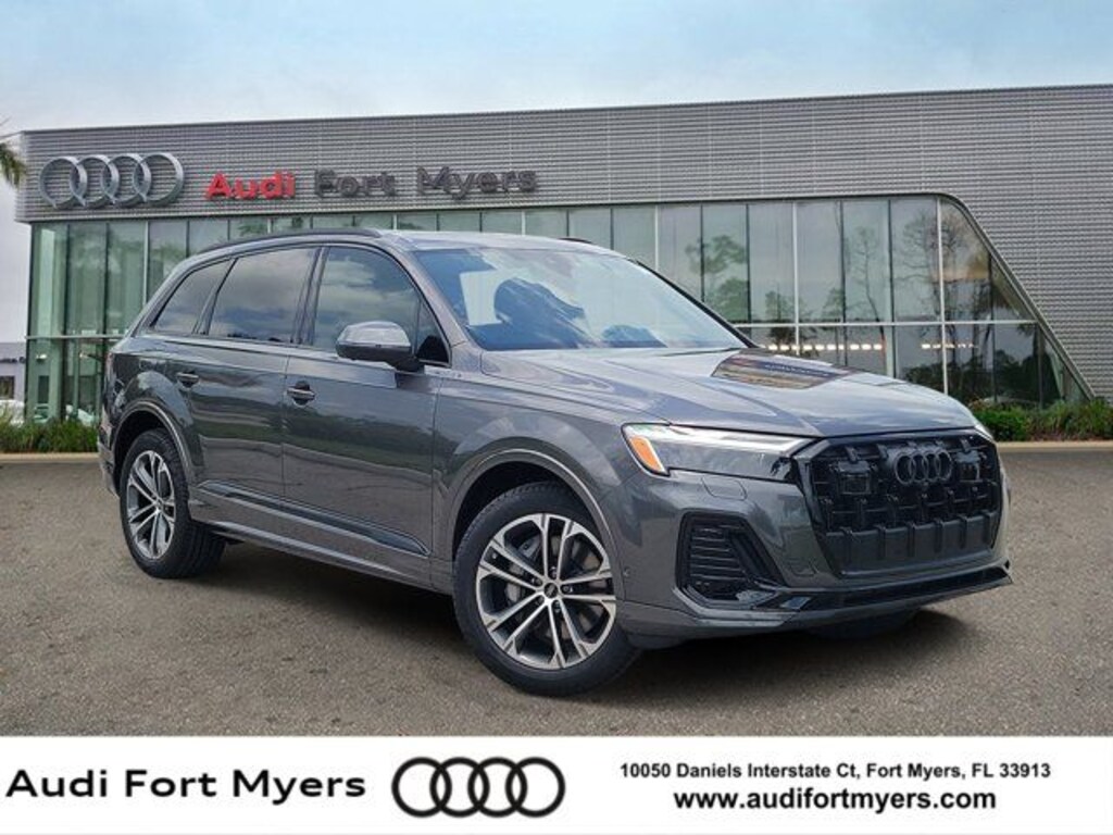 New 2026 Audi Q7 45 Premium SUV
