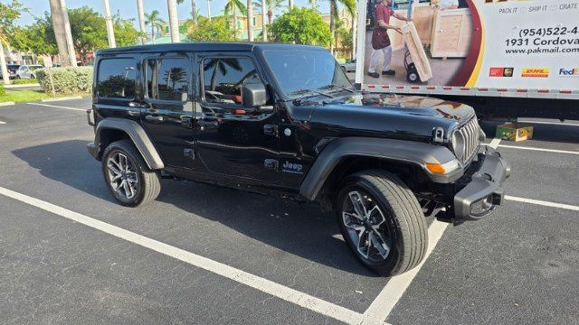 2025 Jeep Wrangler 4xe