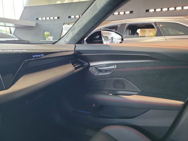 2026 Audi RS e-tron GT Performance Base - Photo 19