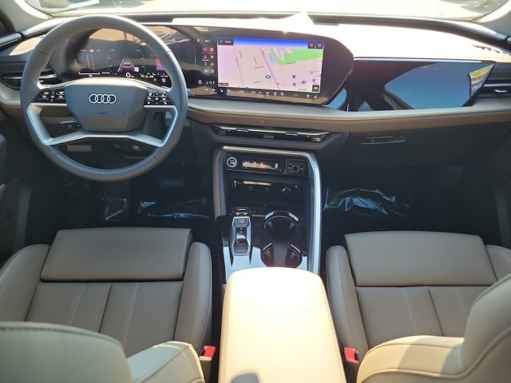 New 2025 Audi Q5 2.0T Premium SUV