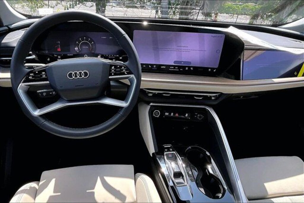 New 2026 Audi Q5 2.0T Premium SUV