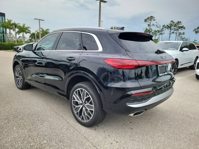 2025 Audi Q5 Premium Plus photo 4