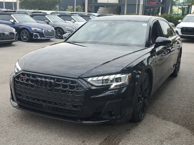 2025 Audi S8 4.0T photo 3
