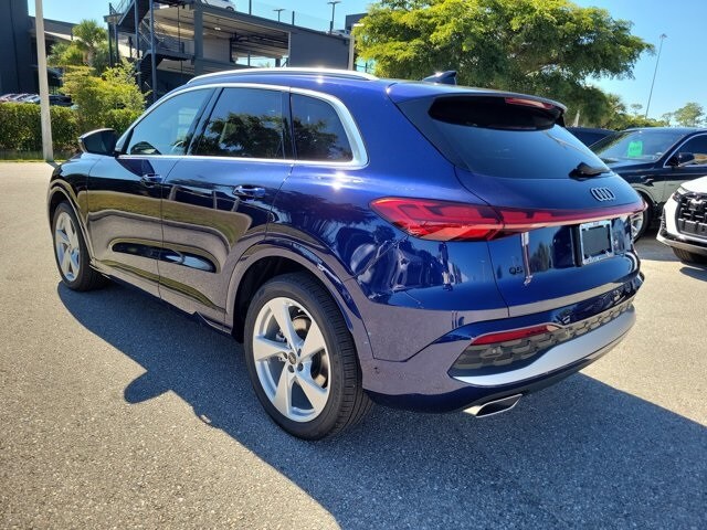 2025 Audi Q5 2.0T Prestige photo 4