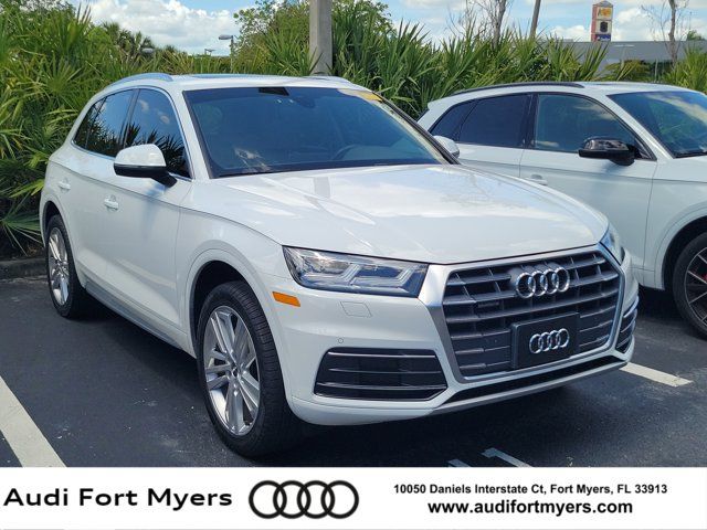 2018 Audi Q5 2.0T quattro S tronic Premium Plus's photo