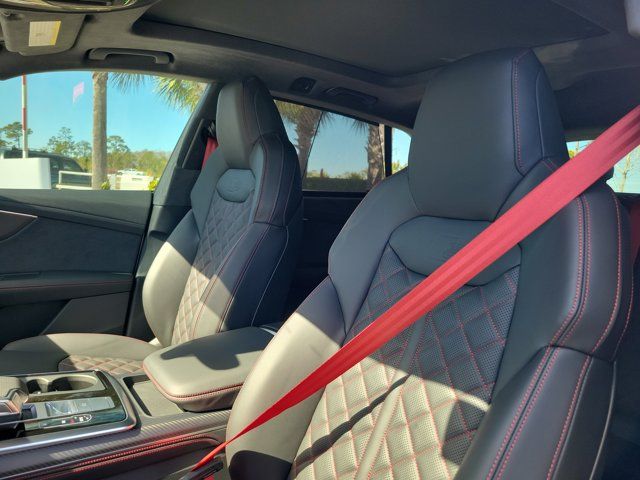 2026 Audi SQ8 Prestige - Photo 9