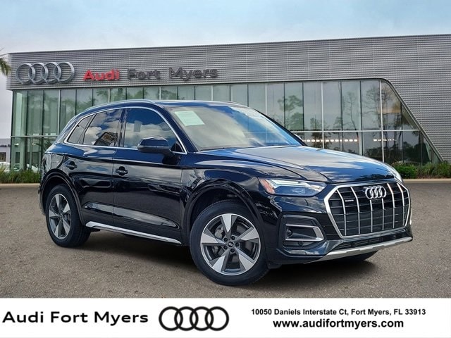 2023 Audi Q5 Premium Plus's photo