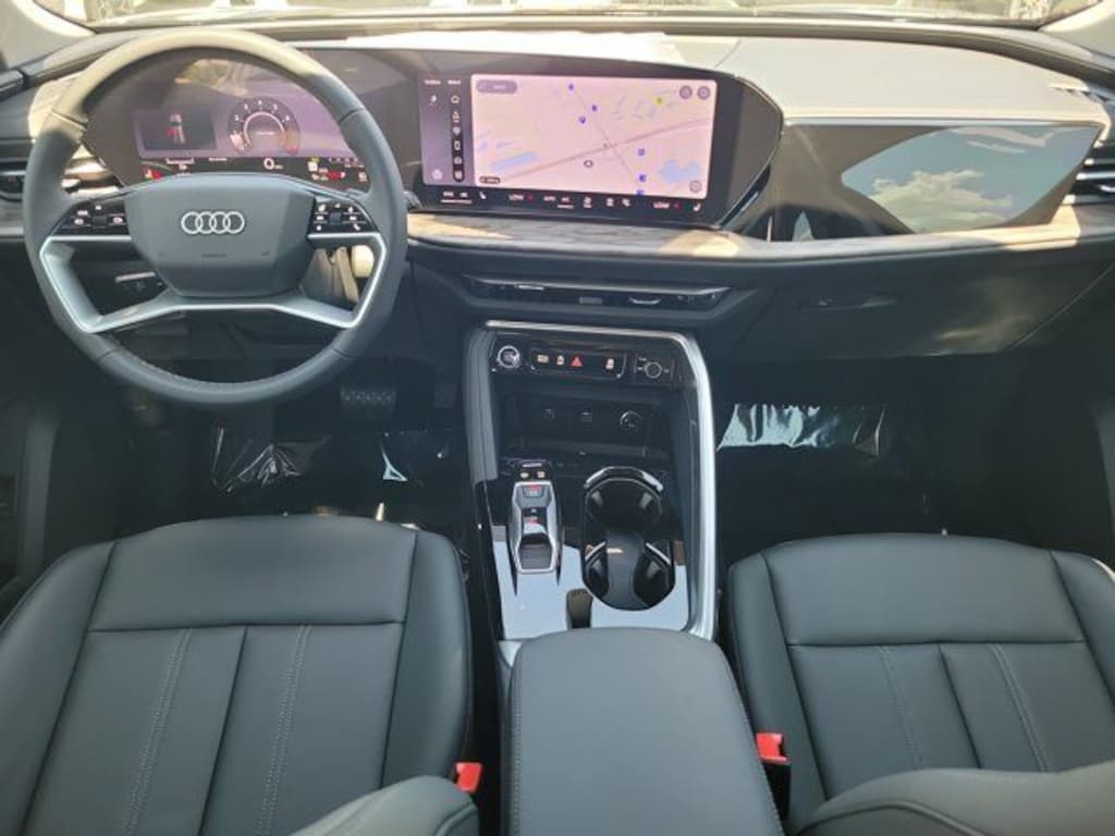 New 2026 Audi Q5 2.0T Premium SUV
