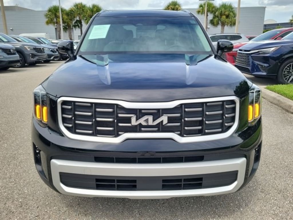 Used 2024 Kia Telluride S SUV